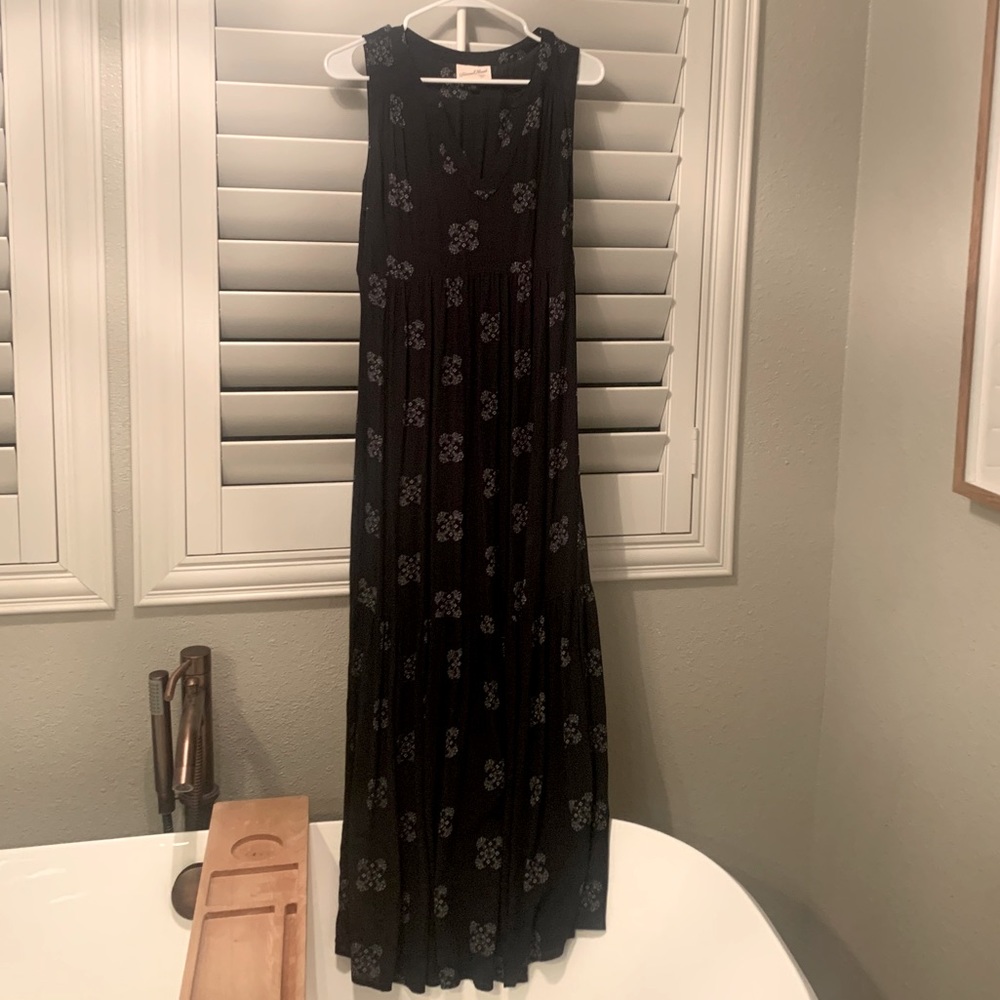 Black maxi dress